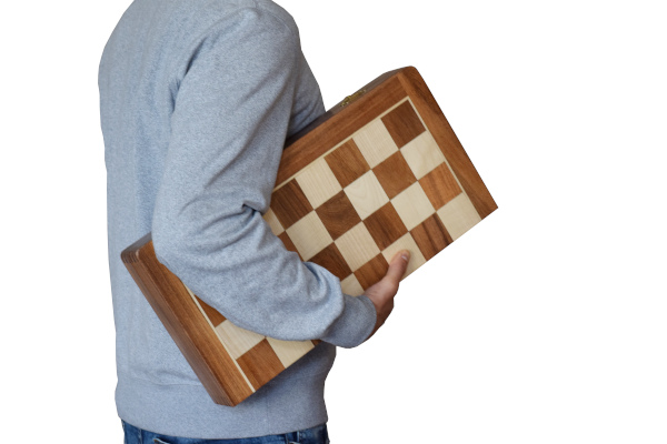 https://roogu.com/chess/CH16_4_S.JPG